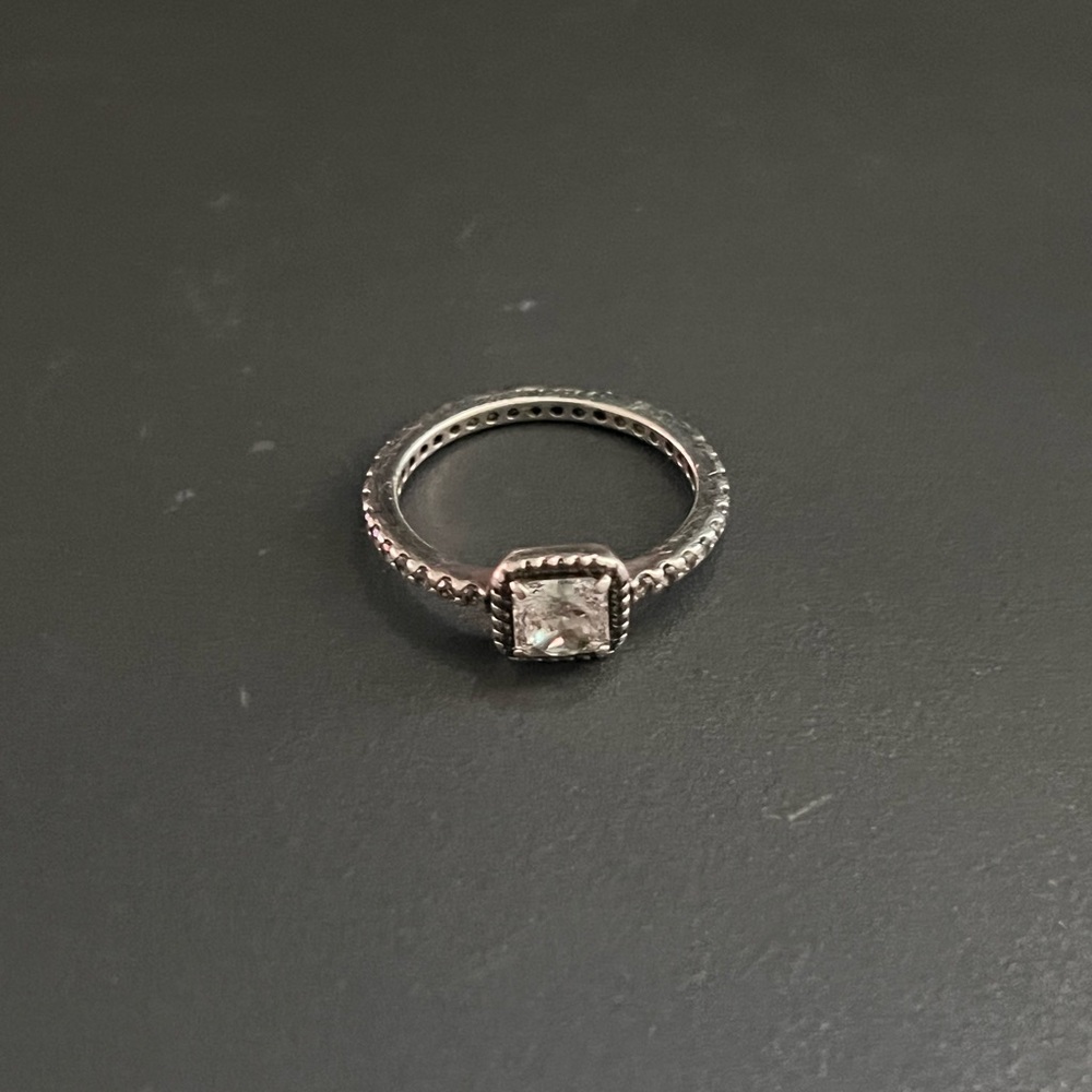 Pandora ring ,silver size 7